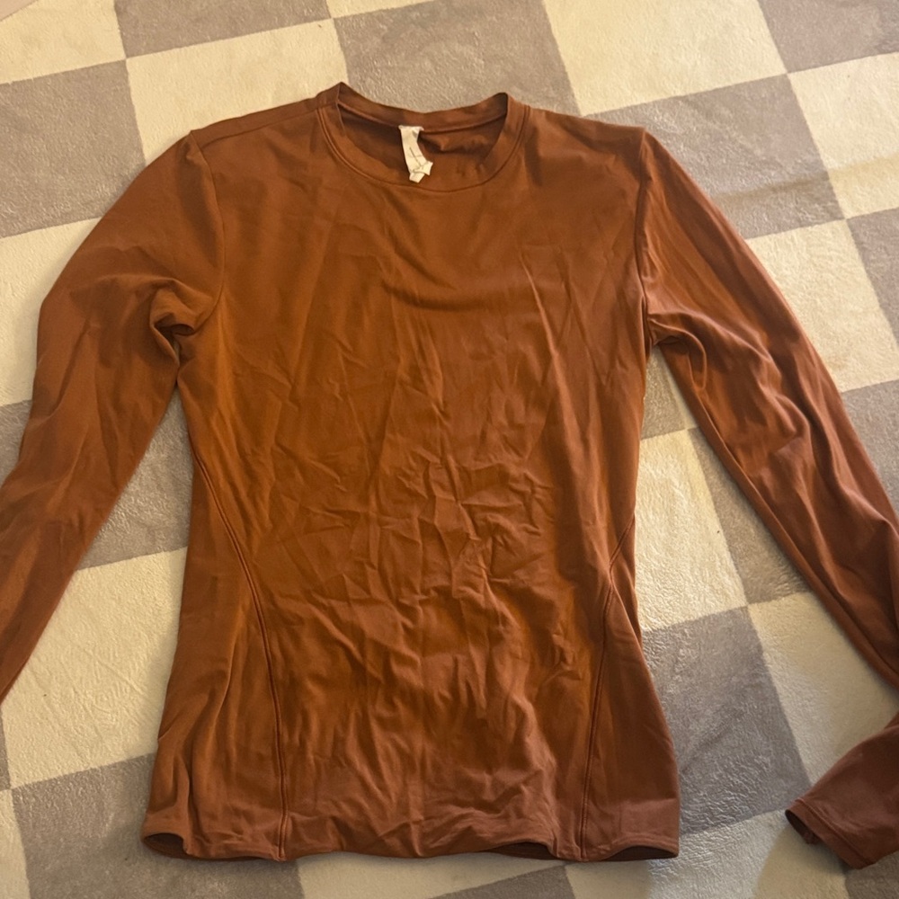 lululemon athletica Long Sleeve Tee in Rust Brown